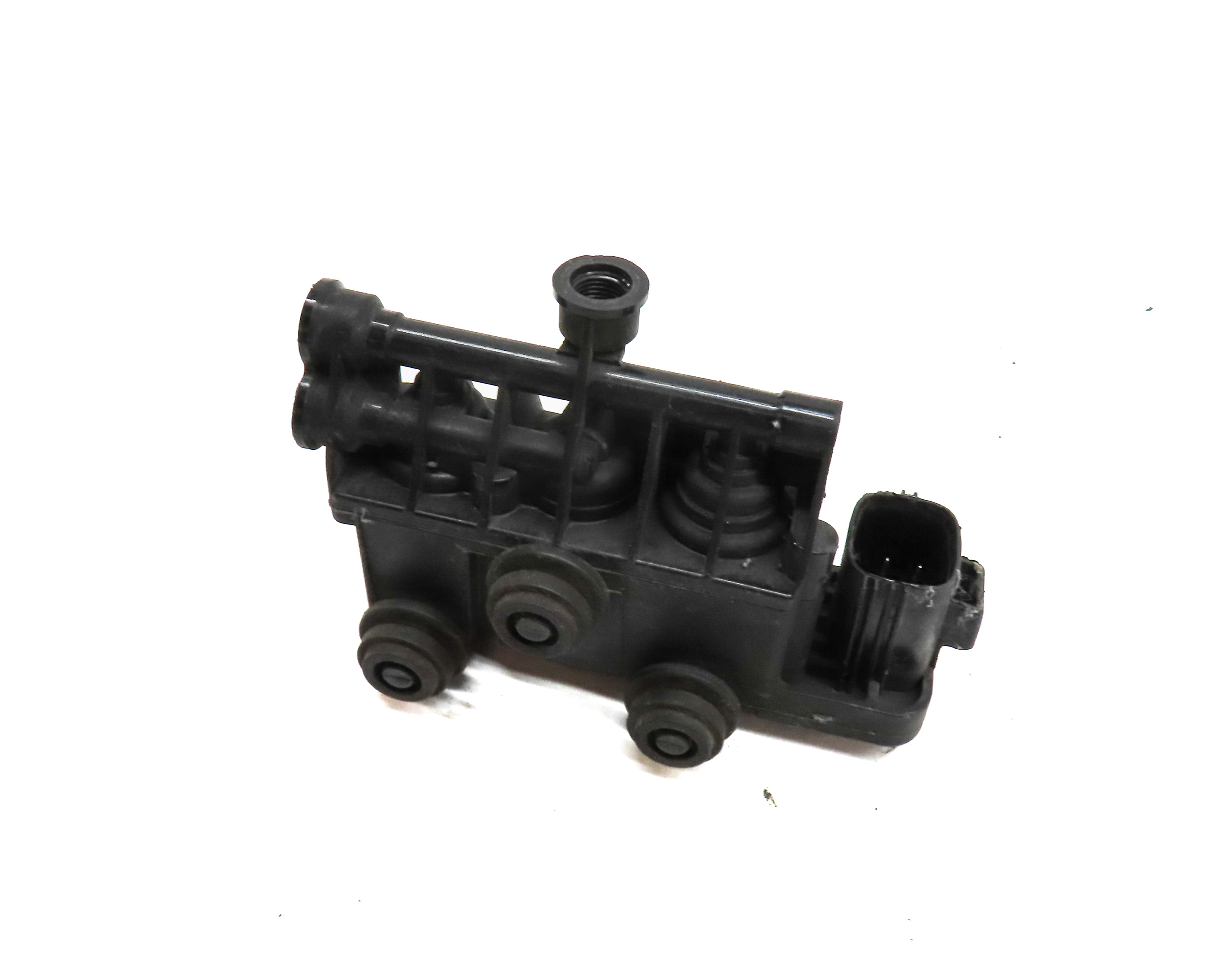 2010 LAND ROVER LR4 (L319) AIR SUSPENSION TRANSFER RELIEF CONTROL VALVE BLOCK — exact item pictured